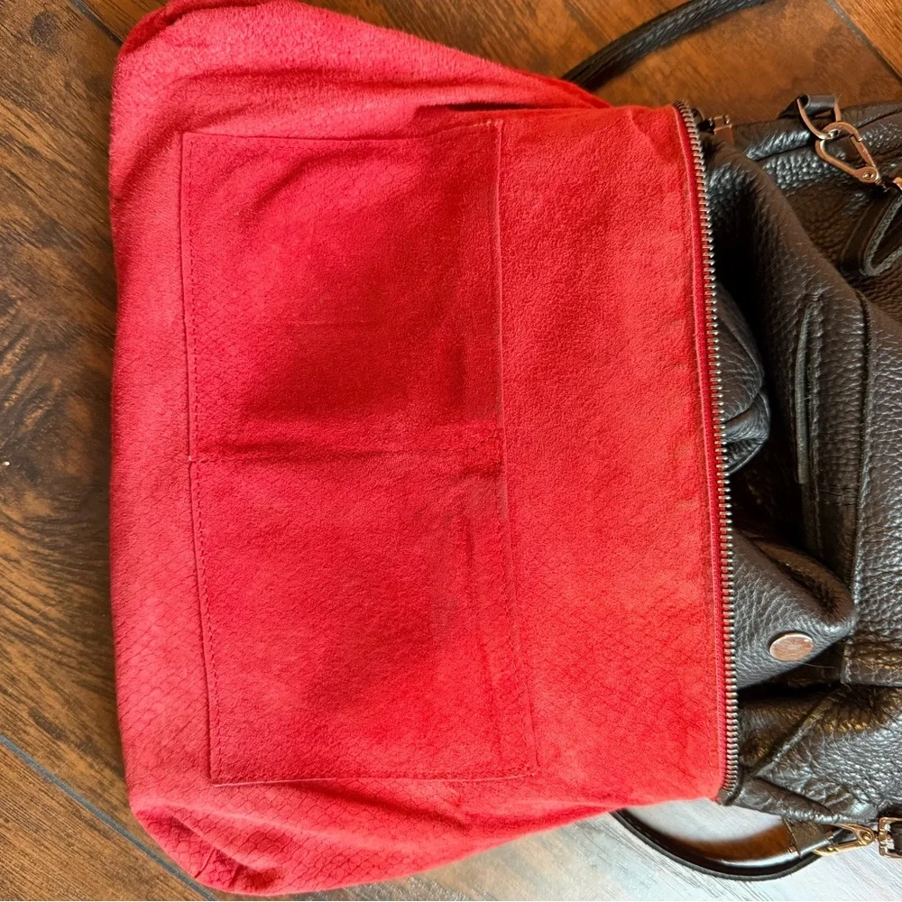 Hammitt Los Angeles VIP Large Crossbody Black Gunmetal Grommets Red Zipper - Picture 8 of 16